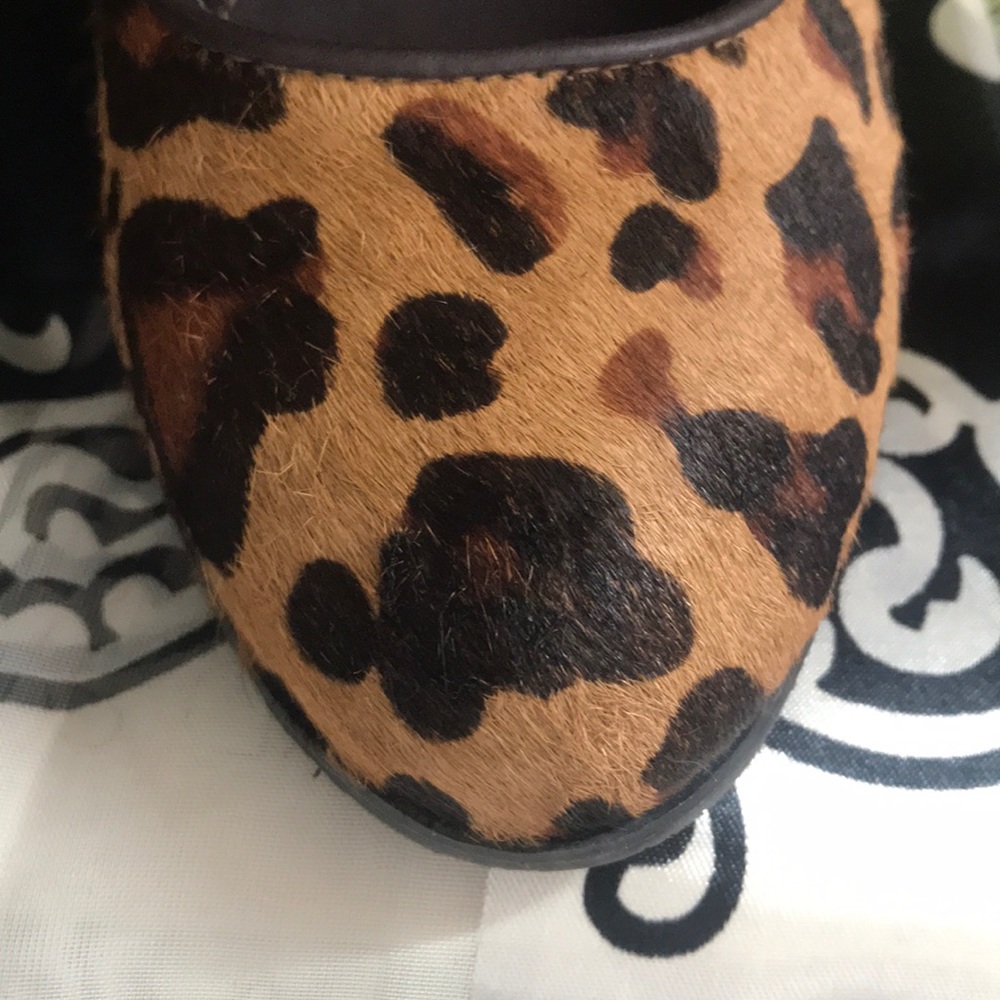 Calvin Klein Calf Hair Leopard Print High Heal - Picture 3 of 6